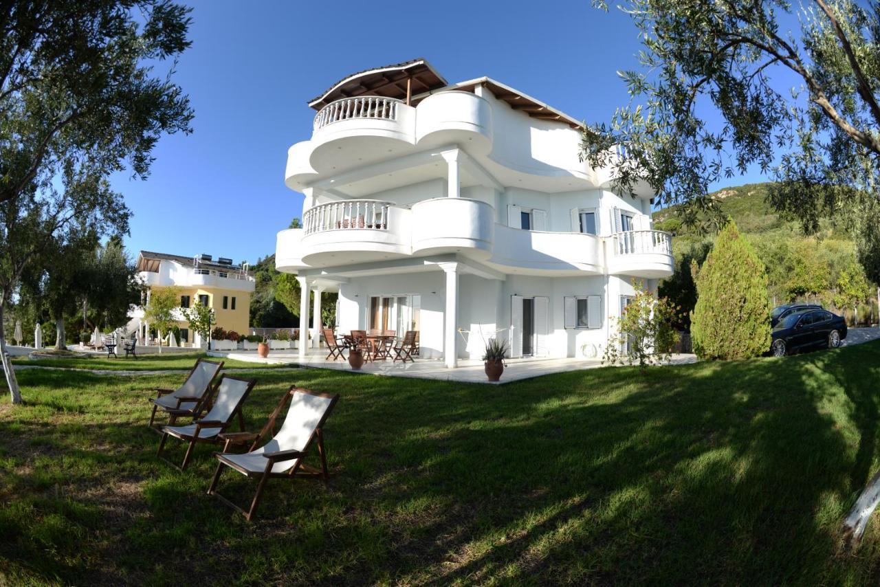 Villa Alex Riza  Exterior photo